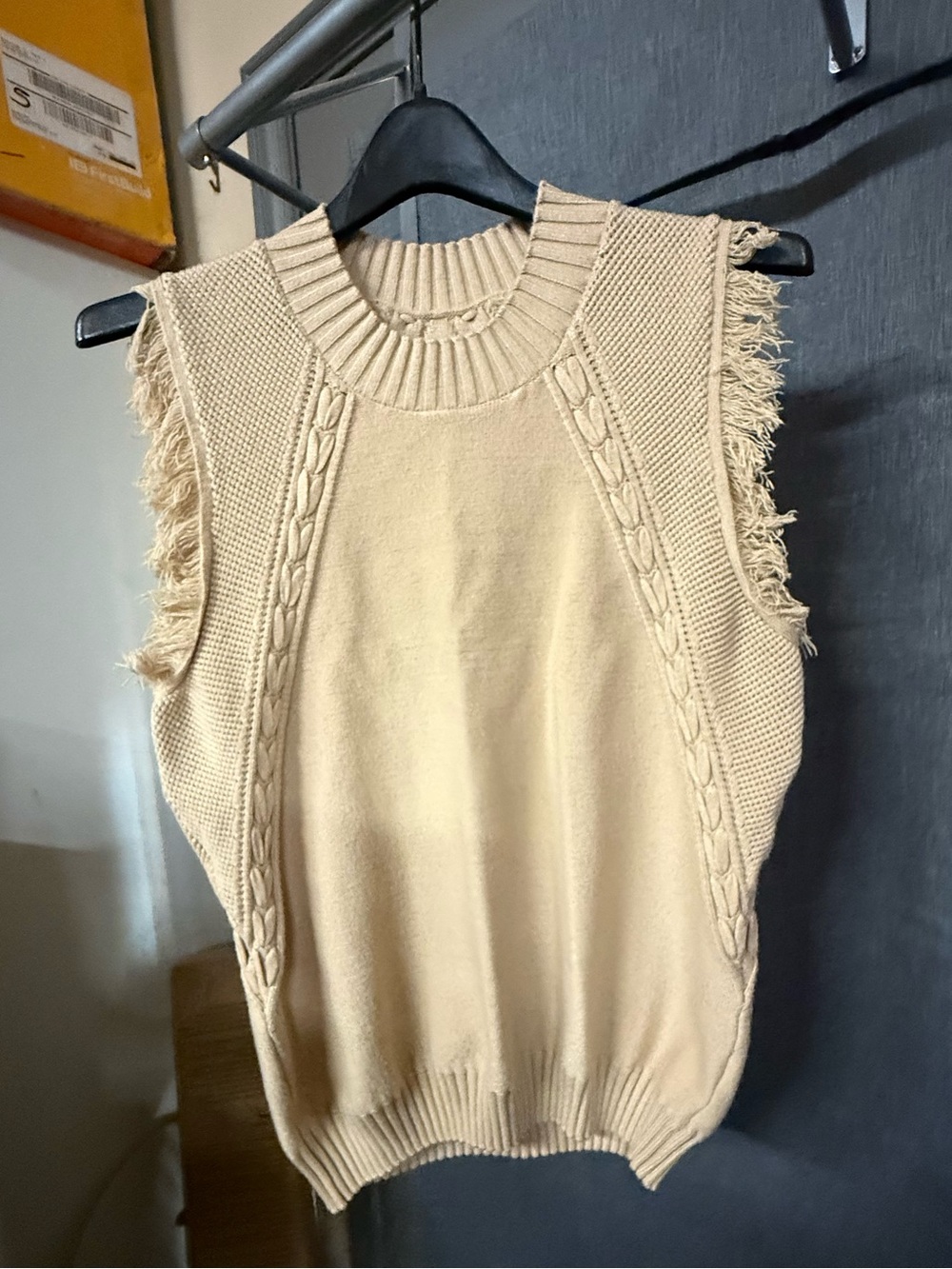 Sleeveless Fringe Cable-Knit Sweater Vest in Cream